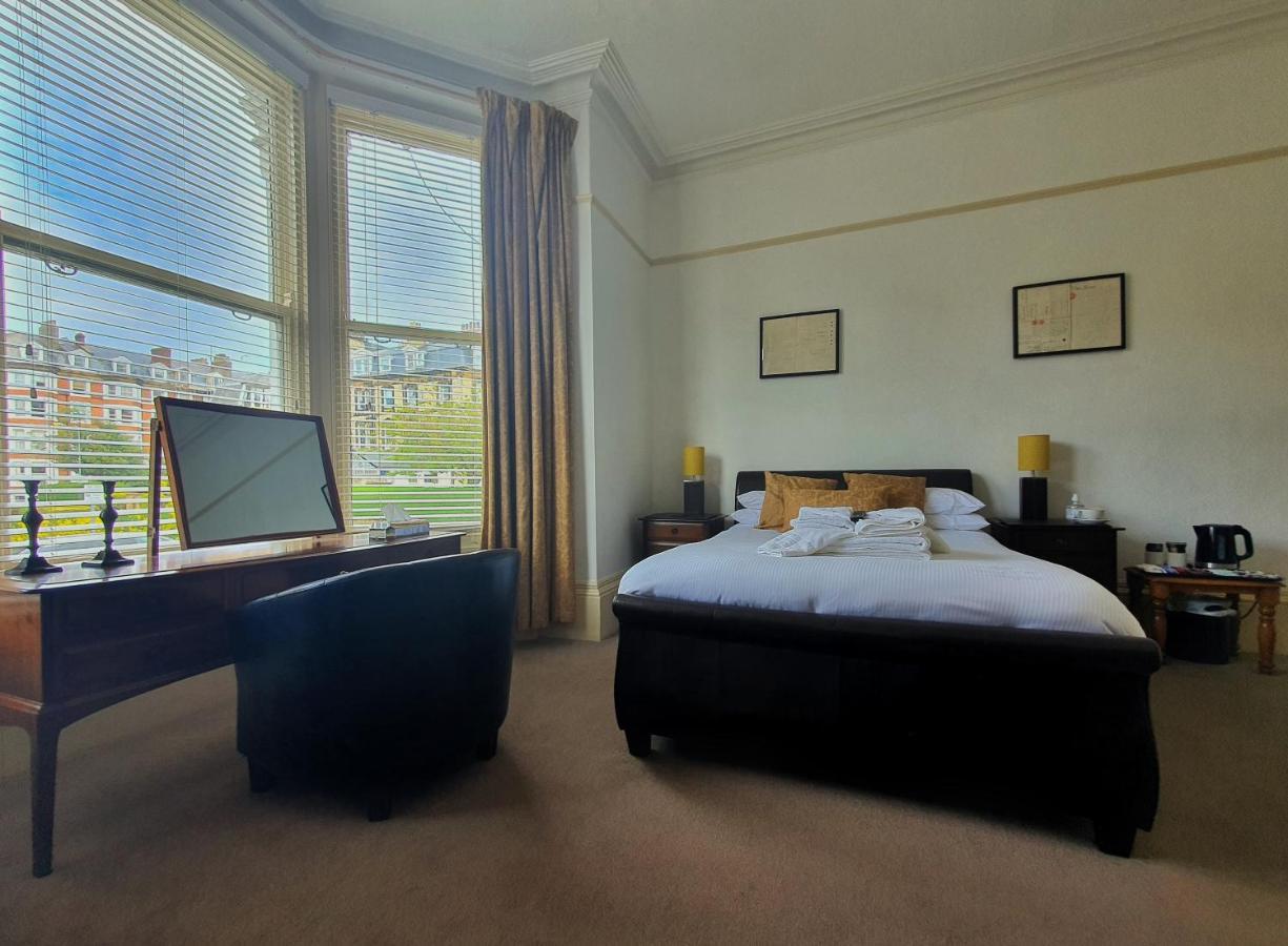 Rowntree Lodge Scarborough Eksteriør billede